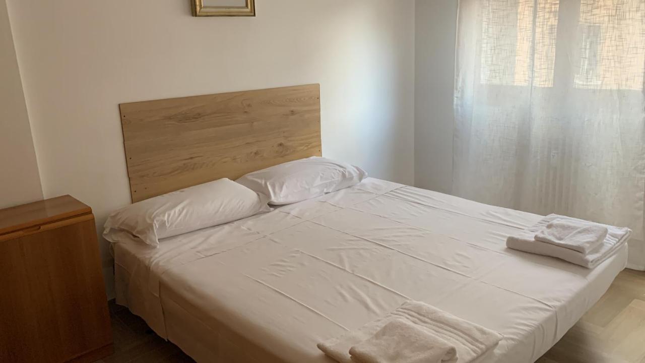 Venezia B Bed & Breakfast เมสเตร ภายนอก รูปภาพ