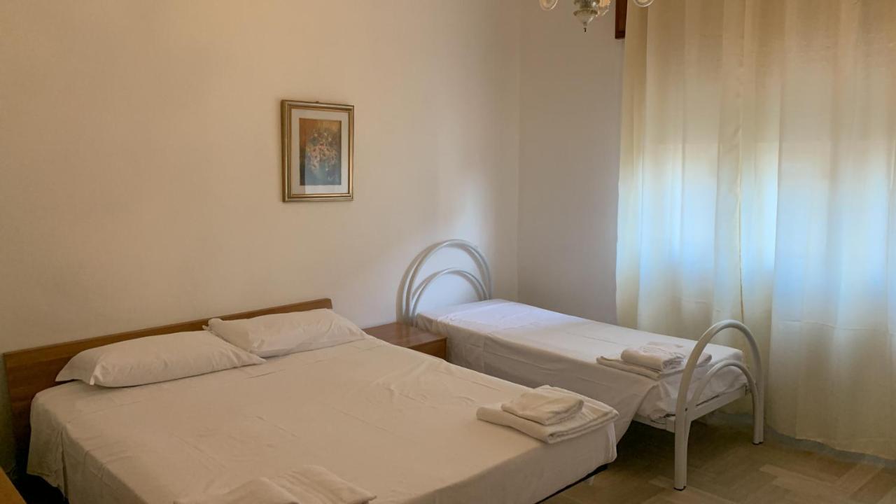 Venezia B Bed & Breakfast เมสเตร ภายนอก รูปภาพ